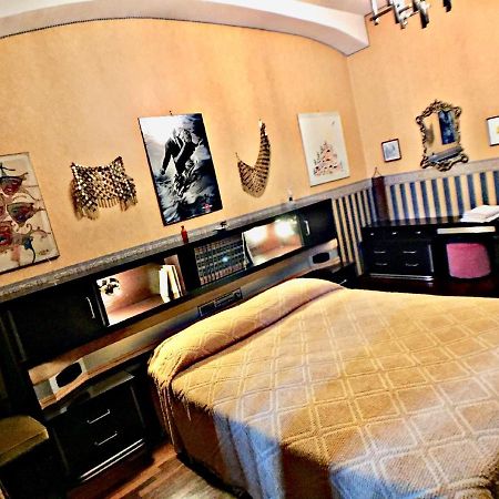 Elegante Appartamento Vicino Al Centro Turyn Zewnętrze zdjęcie